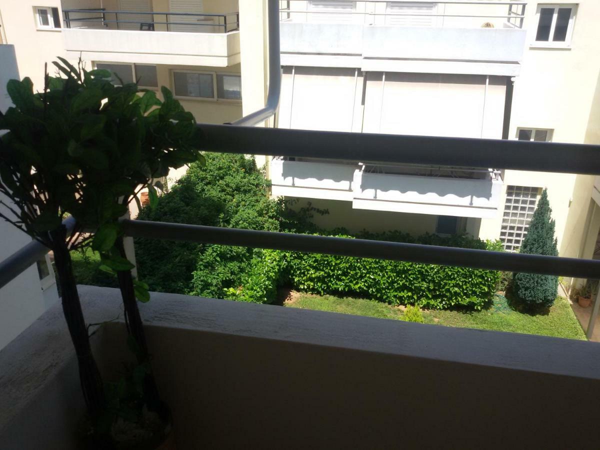 Apartamento Sea & City - 10 Min Drive To The Beach & Athens Airport Markópoulon Exterior foto